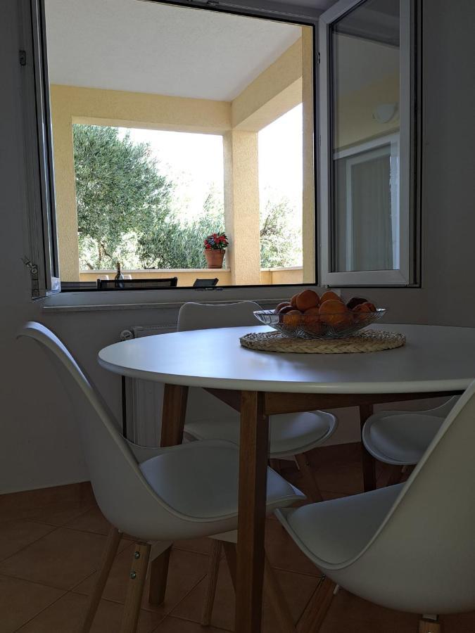 Ferienwohnung Jele Makarska Exterior foto